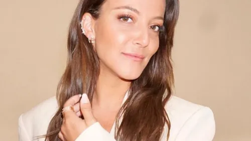 "Donne un peu d’argent s’il te plaît" : quand Camille Lellouche...